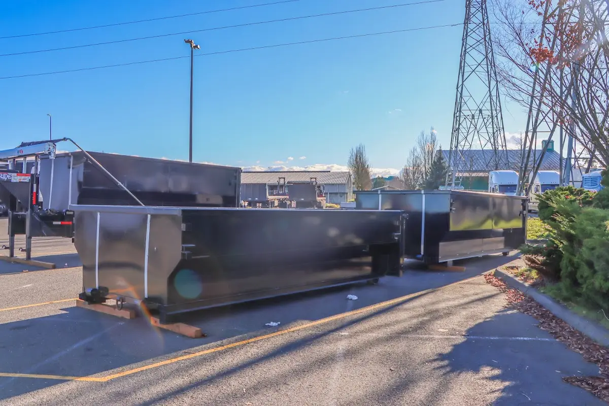 Roll-off dumpster ready for waste disposal at job site for Commercial Dumpster Rental in Payson